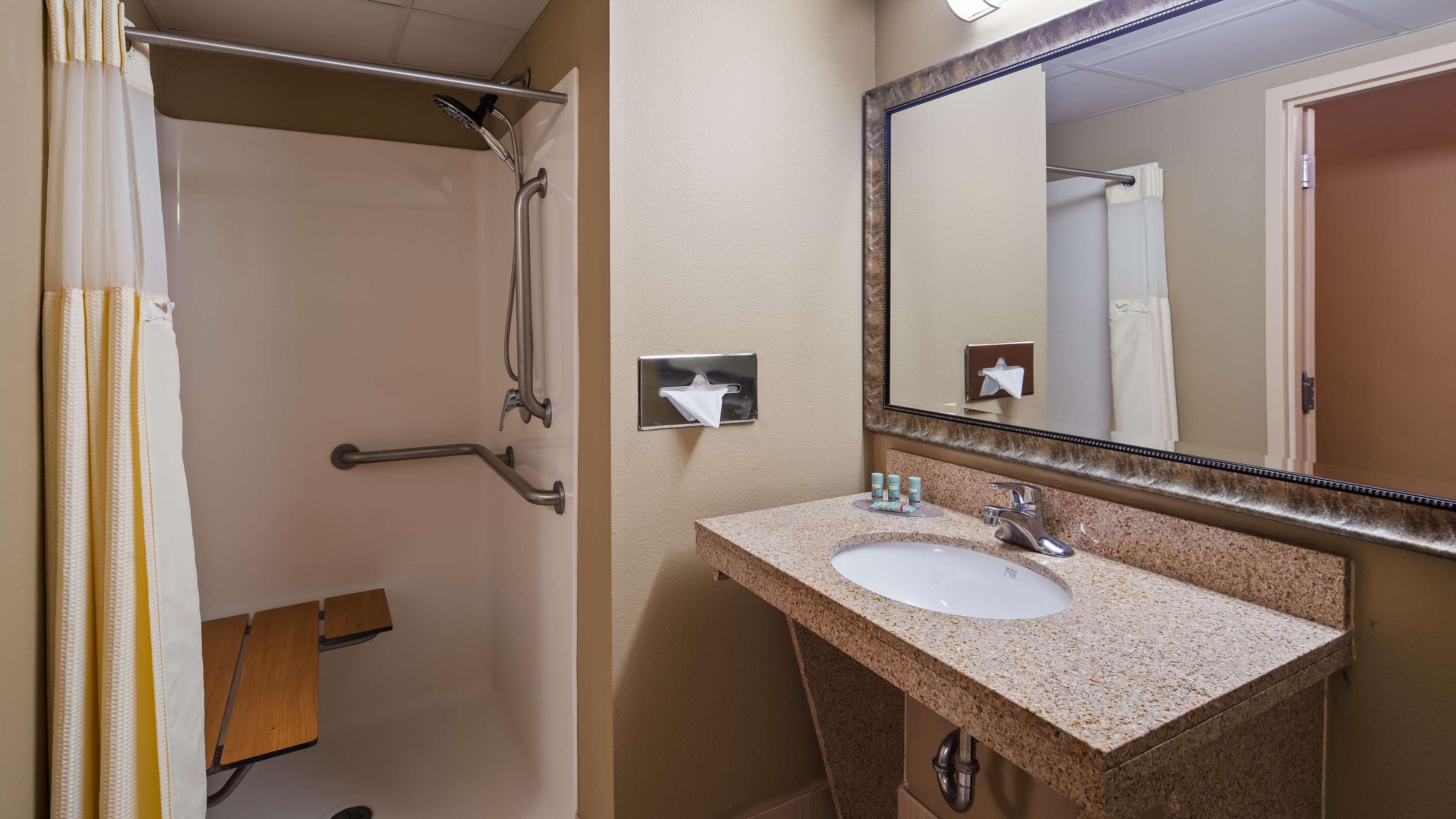 Best Western Crossroads Of The Bluffs Council Bluffs Eksteriør bilde