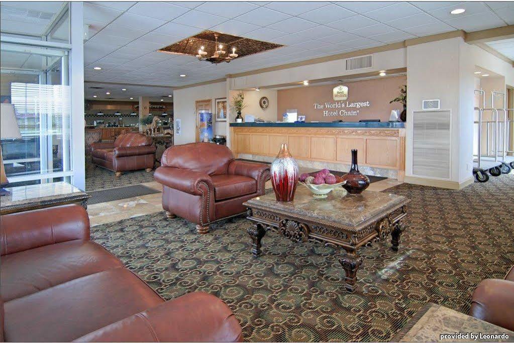 Best Western Crossroads Of The Bluffs Council Bluffs Eksteriør bilde