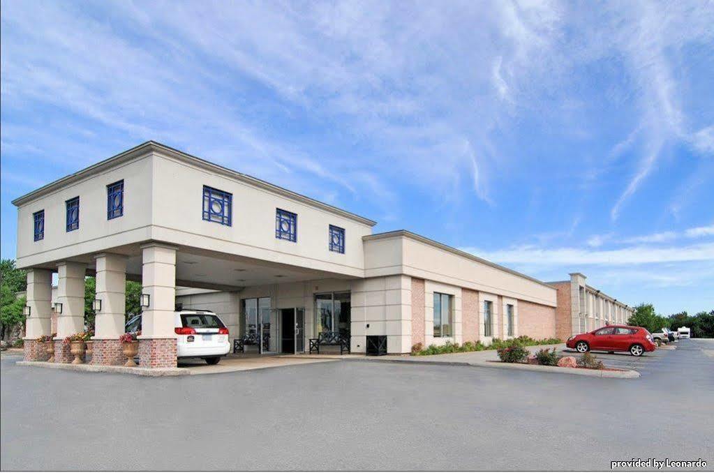 Best Western Crossroads Of The Bluffs Council Bluffs Eksteriør bilde